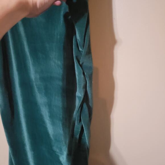 NEW A New Day Women's XL Velvet Ruched Dress Green Plus BEAUTIFUL - Picture 4 of 8